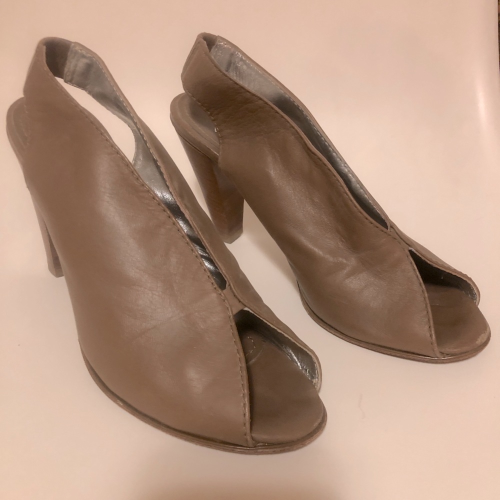 Scorah Pattullo Heels